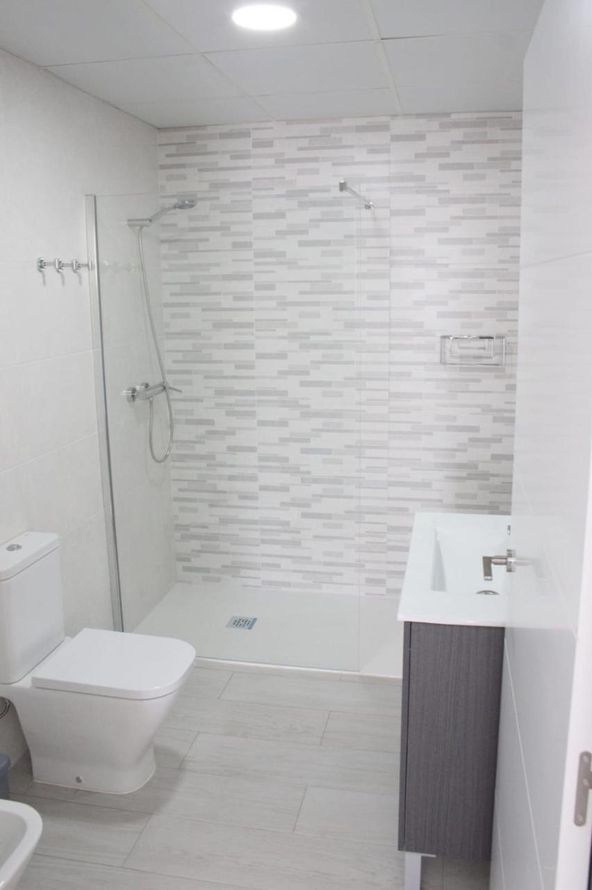 Apartamentos Margo 1 Малага Екстериор снимка