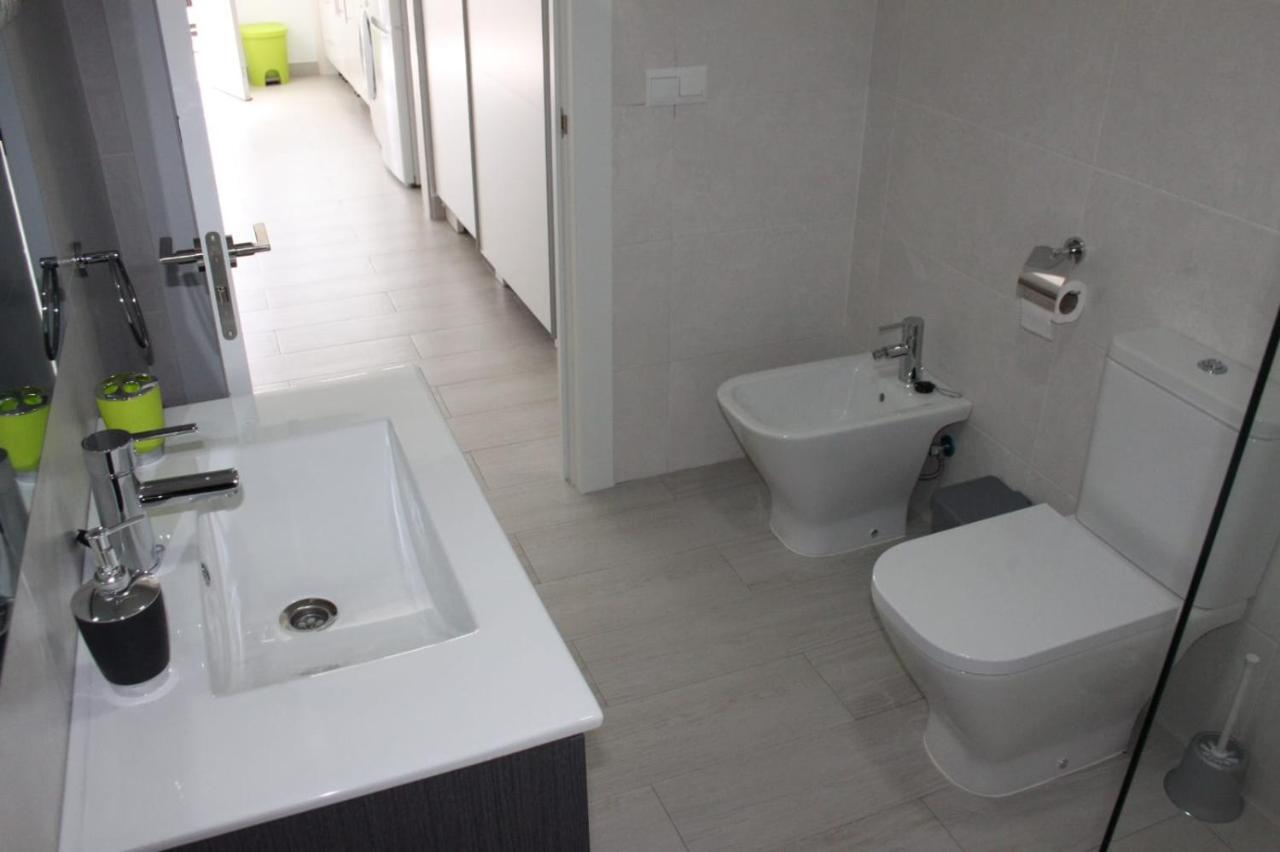 Apartamentos Margo 1 Малага Екстериор снимка