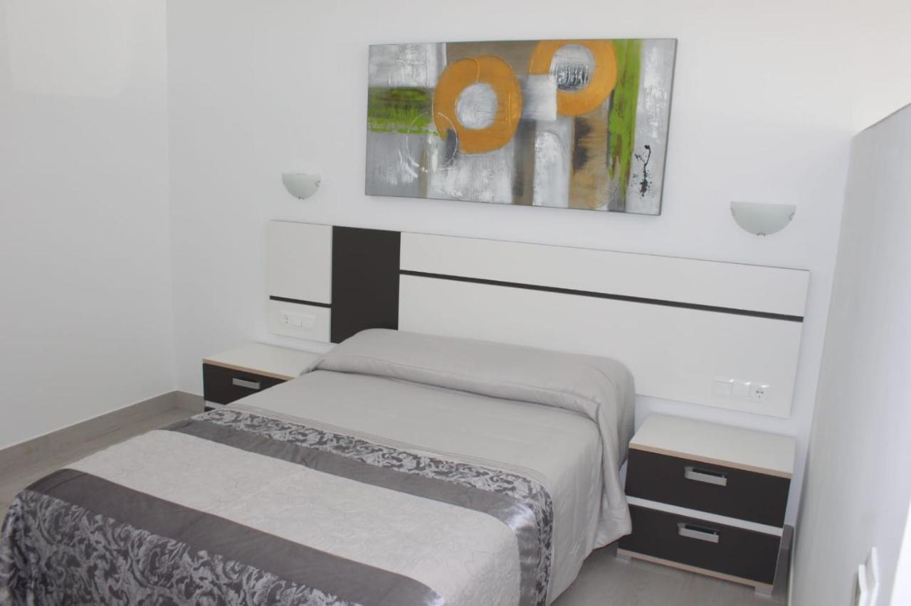 Apartamentos Margo 1 Малага Екстериор снимка